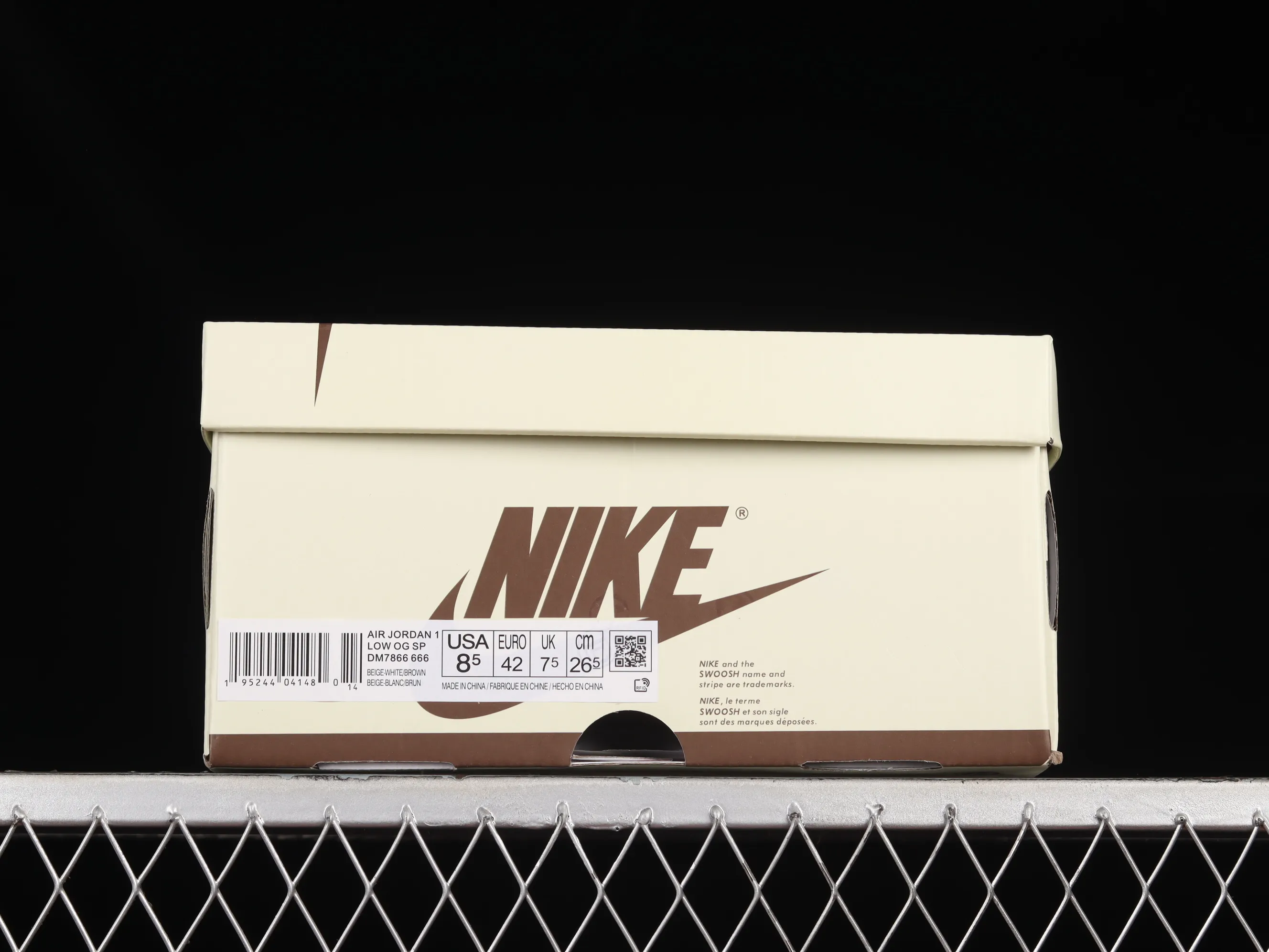 All Categories Air Jordan Jordan Series Basketball Shoes Air Jordan 1 Low Travis Scott x Air Jordan 1 Low OG AJ1 Joe 1 Reversed Overhook Joint Style Casual Sports Basketball Shoes DM7866-666